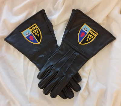 Knights Templar Leather Gauntlets with Personalised Shield - Click Image to Close